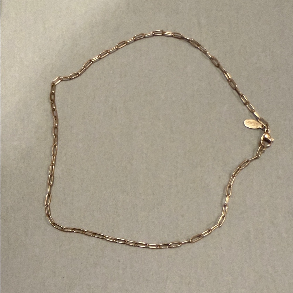 Sophisticated Gold Link Necklace